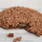 Veganer Cookie mit Nougat und Banane